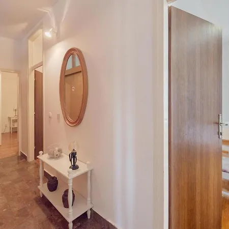 Holiday home Awesome In W/ Outdoor Swimming Pool And 6 Bedrooms