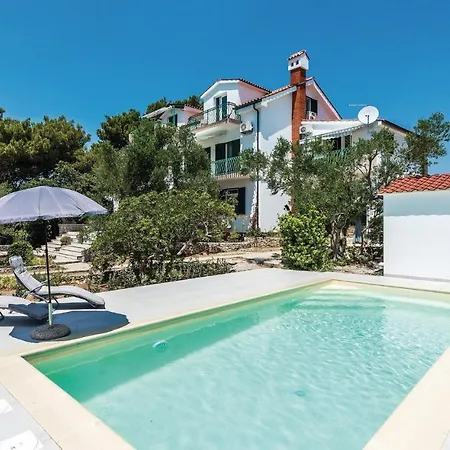 Awesome In W/ Outdoor Swimming Pool And 6 Bedrooms Pirovac