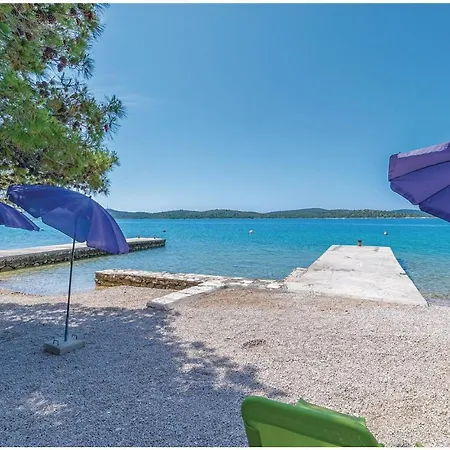 Holiday home Awesome In W/ Outdoor Swimming Pool And 6 Bedrooms Pirovac