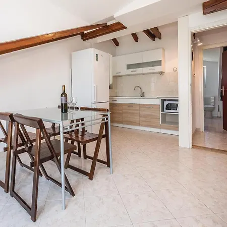 Holiday home Awesome In W/ Outdoor Swimming Pool And 6 Bedrooms Pirovac